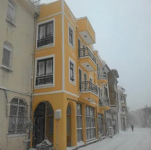 Sera מלון צ'נקלה